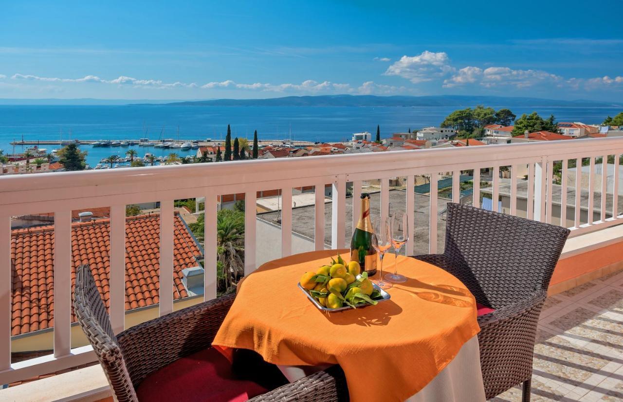 Apartmani Putnik Baska Voda Exterior photo